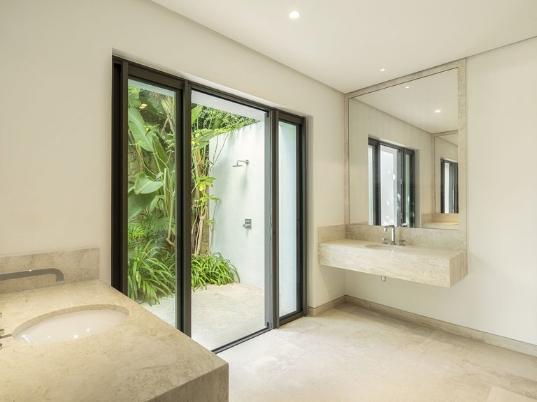 Villa for Sale in Casares Playa, Malaga 18
