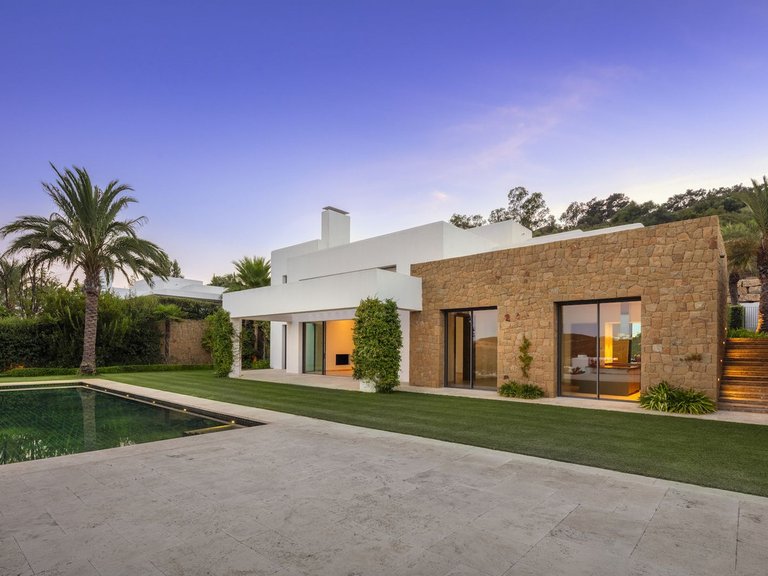 Villa for Sale in Casares Playa, Malaga 21