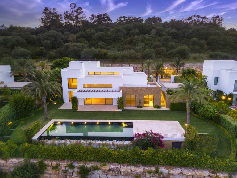 Villa for Sale in Casares Playa, Malaga 25