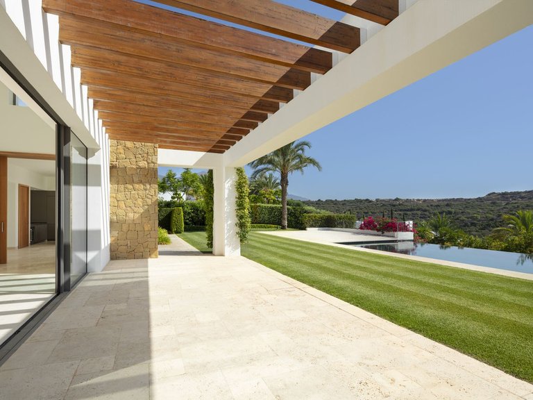 Villa for Sale in Casares Playa, Malaga 6