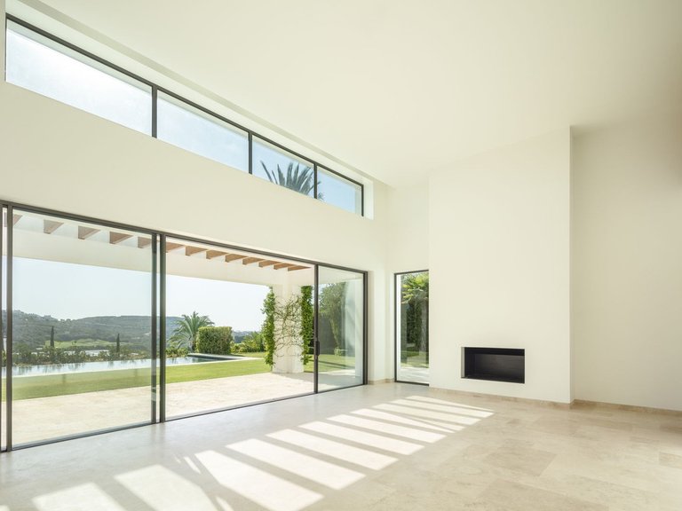 Villa for Sale in Casares Playa, Malaga 7