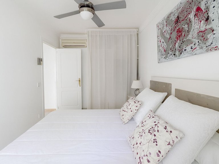 Apartment for Sale in New Golden Mile, Malaga 4