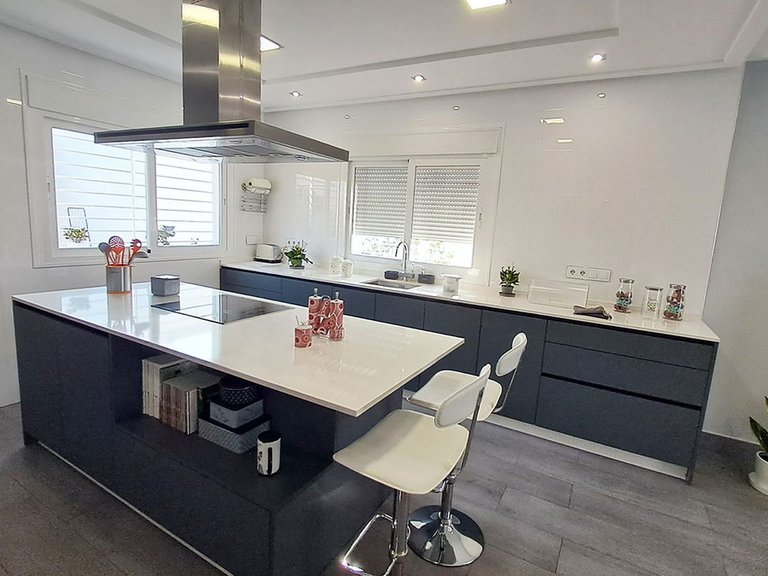 Villa for Sale in Alhaurín El Grande, Malaga 16