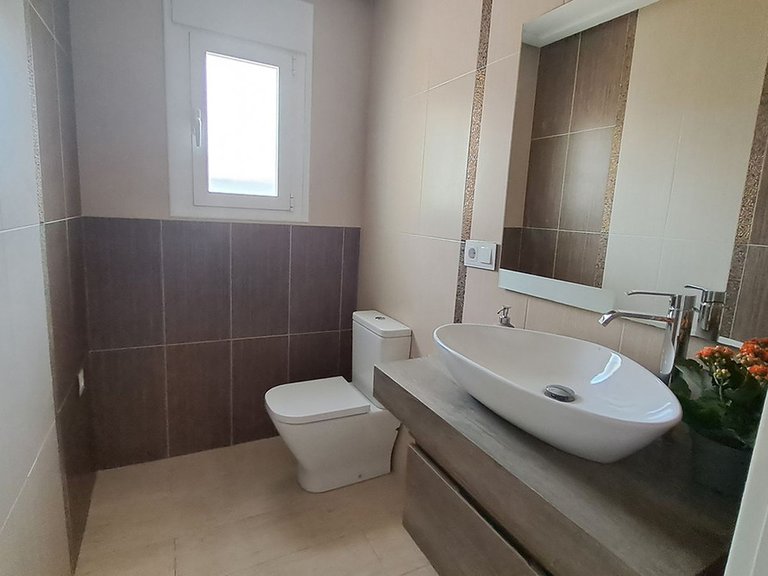 Villa for Sale in Alhaurín El Grande, Malaga 32