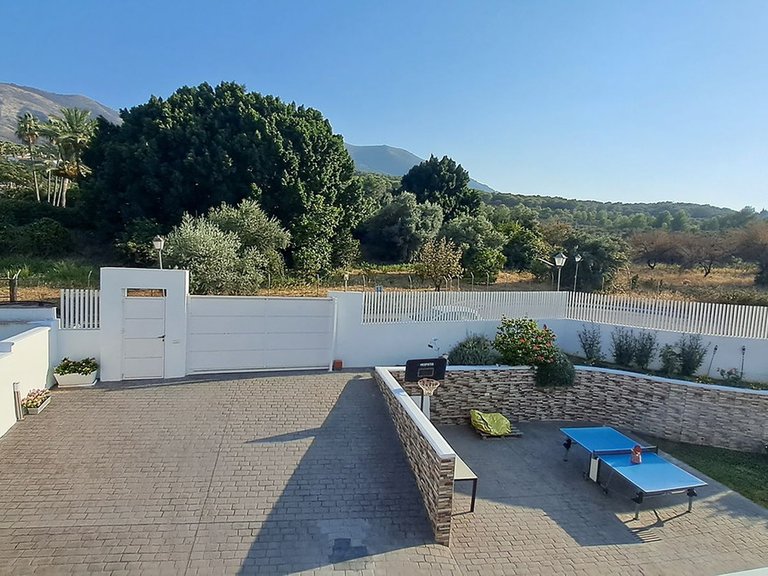 Villa for Sale in Alhaurín El Grande, Malaga 33