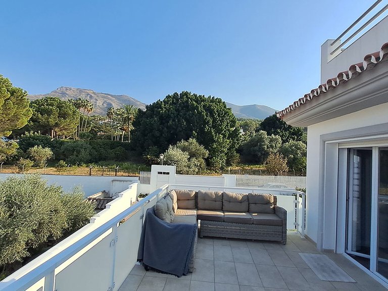 Villa for Sale in Alhaurín El Grande, Malaga 34