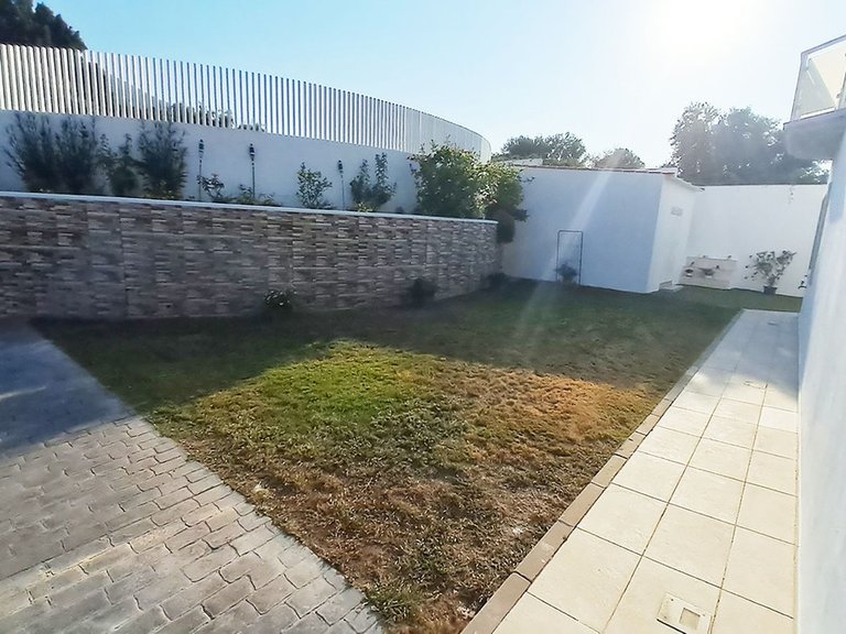 Villa for Sale in Alhaurín El Grande, Malaga 38