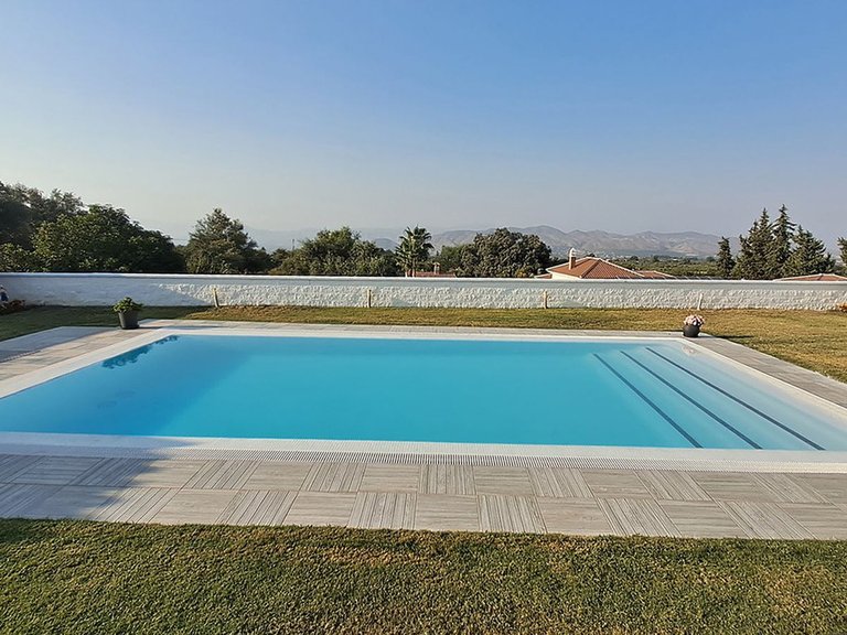 Villa for Sale in Alhaurín El Grande, Malaga 5