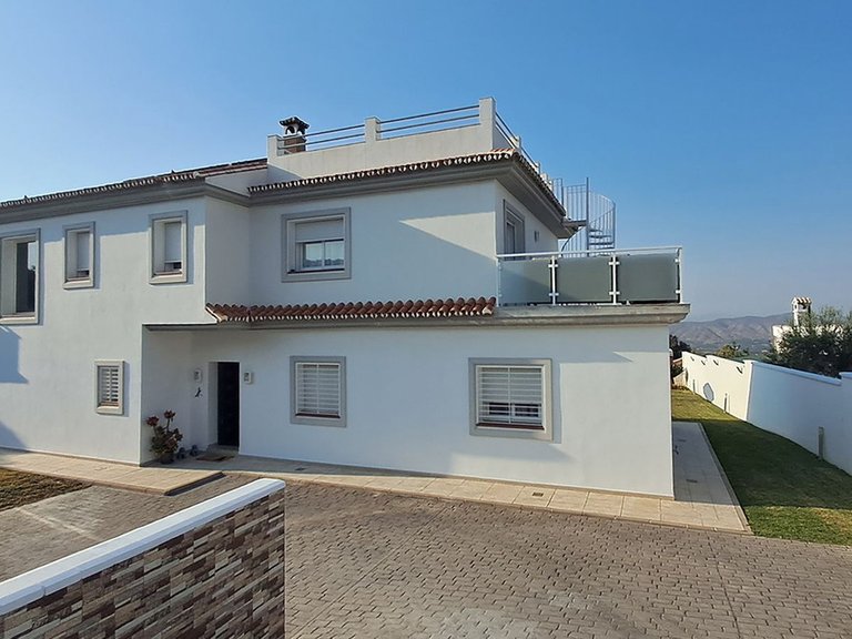 Villa for Sale in Alhaurín El Grande, Malaga 9