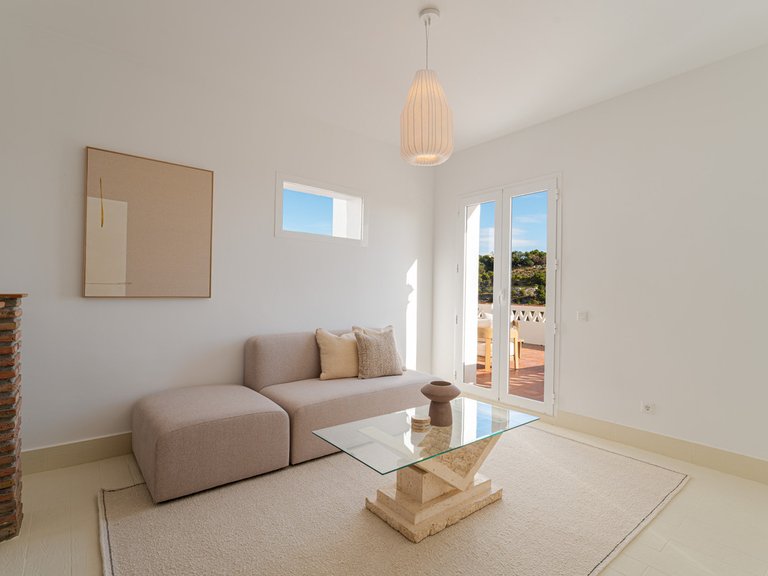 Villa for Sale in El Madroñal, Malaga 14