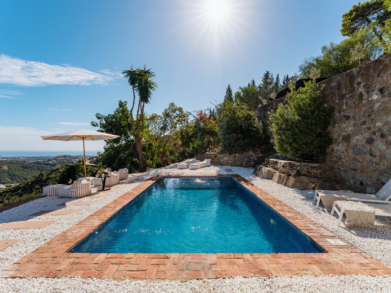 Villa for Sale in El Madroñal, Malaga 41