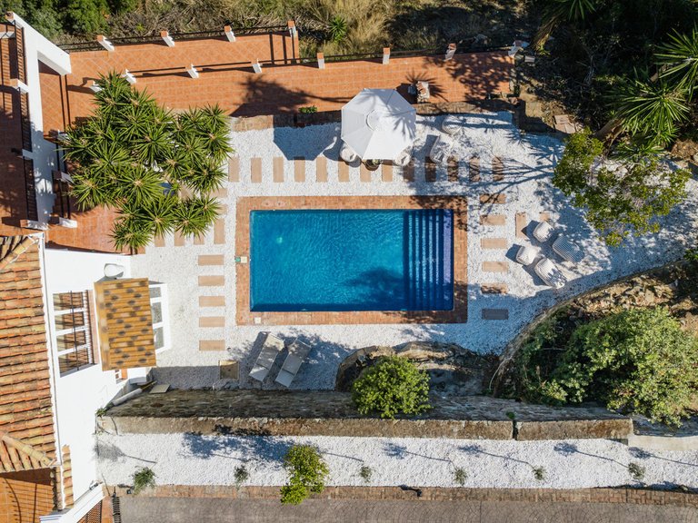 Villa for Sale in El Madroñal, Malaga 43