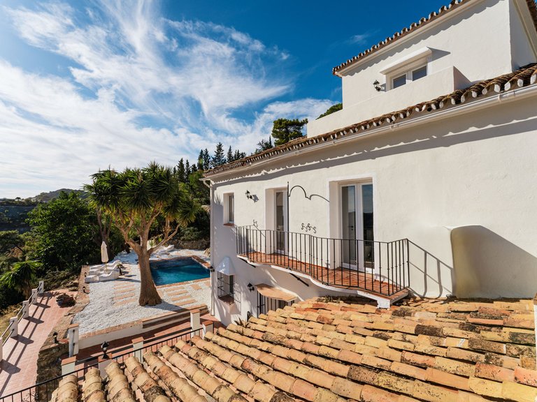 Villa for Sale in El Madroñal, Malaga 47