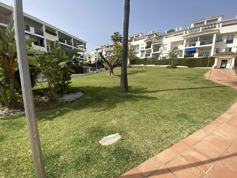 Apartment for Sale in Nueva Andalucía, Malaga 17