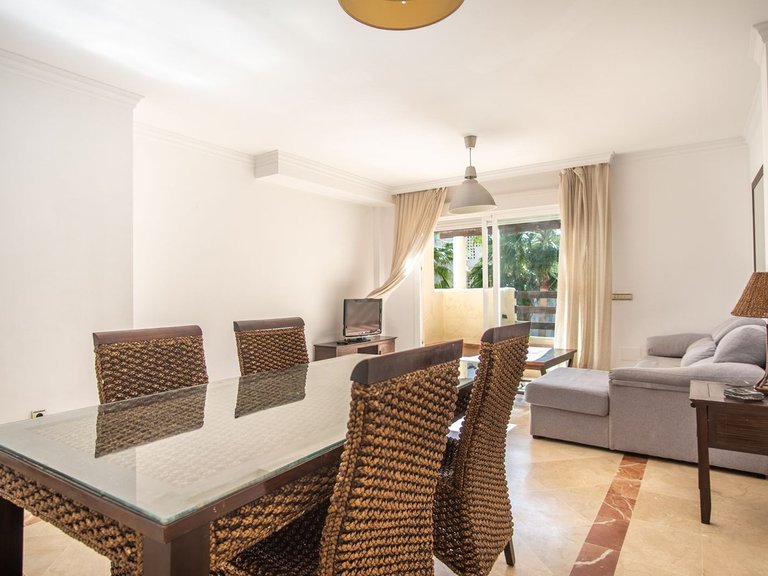 Apartment for Sale in New Golden Mile, Malaga 15