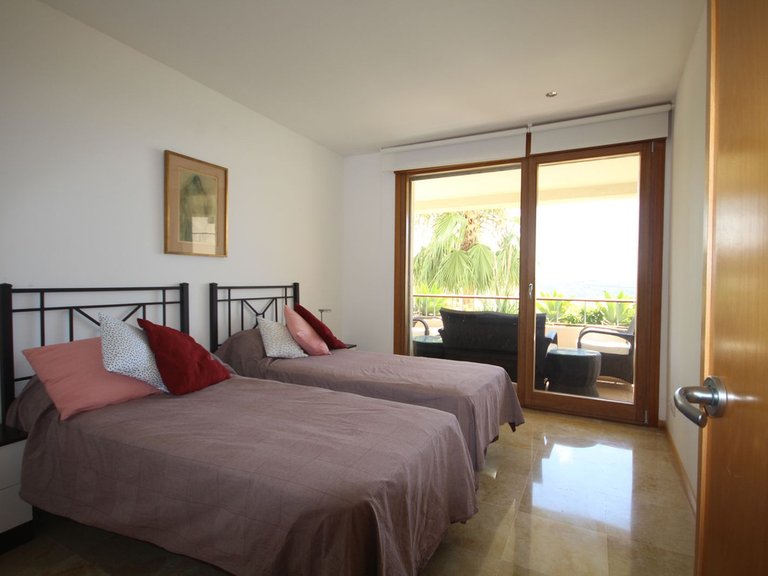 Apartment for Sale in Los Monteros, Malaga 12