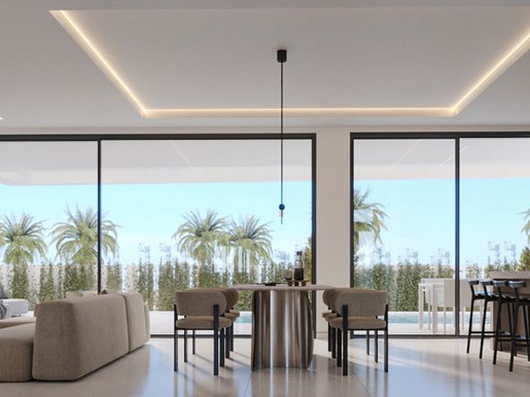 Villa for Sale in Calahonda, Malaga 8
