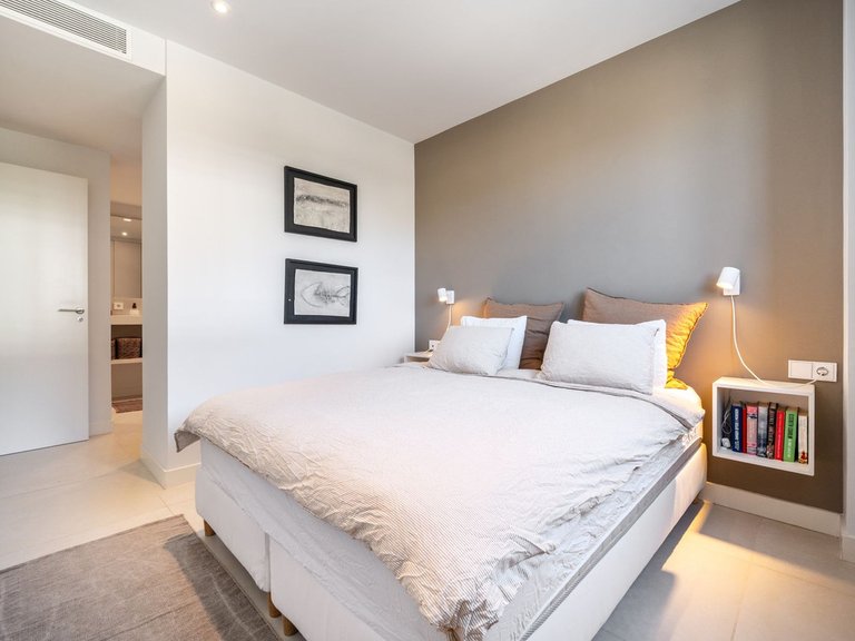 Apartment for Sale in Fuengirola, Malaga 16