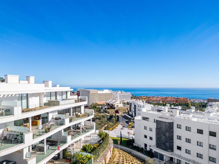 Apartment for Sale in Fuengirola, Malaga 26