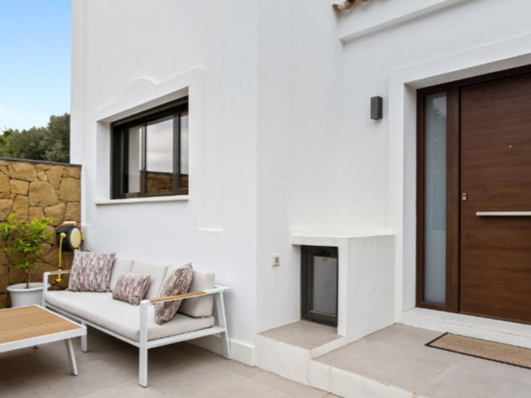 Villa for Sale in La Cala De Mijas, Malaga 2