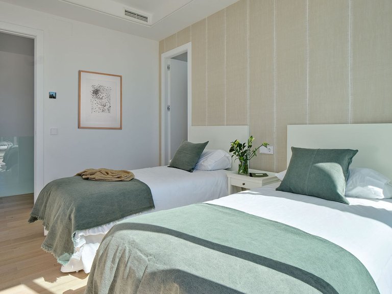 Villa for Sale in Marbella, Malaga 11