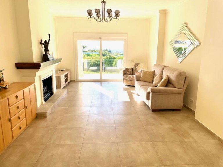Villa for Sale in Estepona, Malaga 14