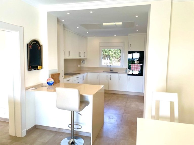 Villa for Sale in Estepona, Malaga 15