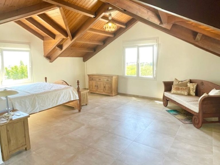 Villa for Sale in Estepona, Malaga 22