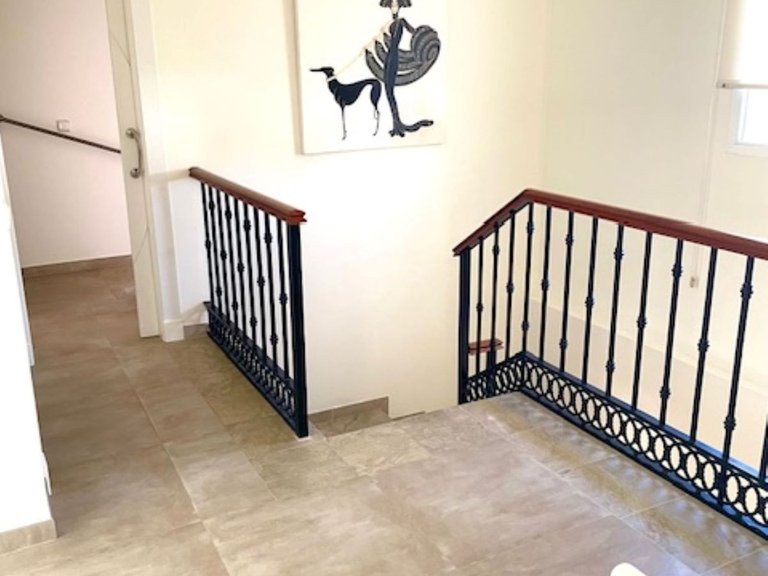 Villa for Sale in Estepona, Malaga 25