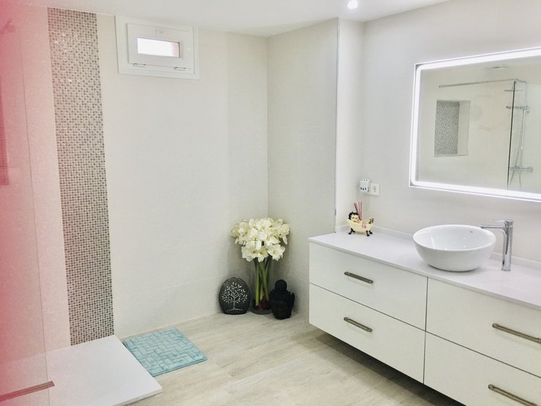 Villa for Sale in Estepona, Malaga 8