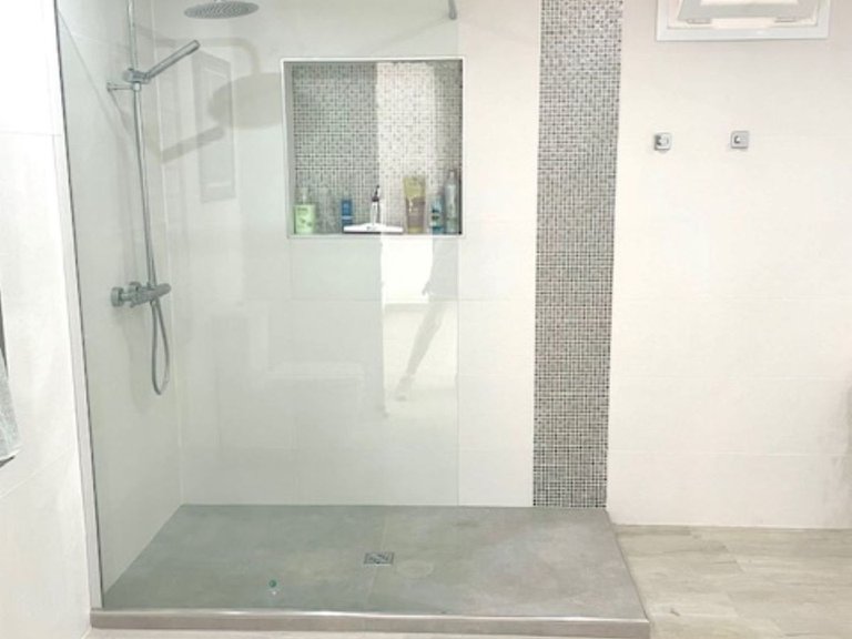 Villa for Sale in Estepona, Malaga 9