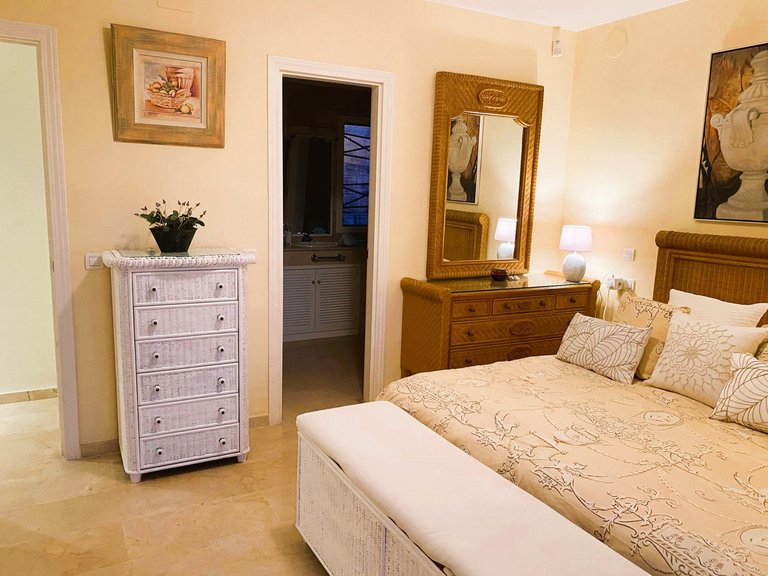 Apartment for Sale in Elviria, Malaga 18