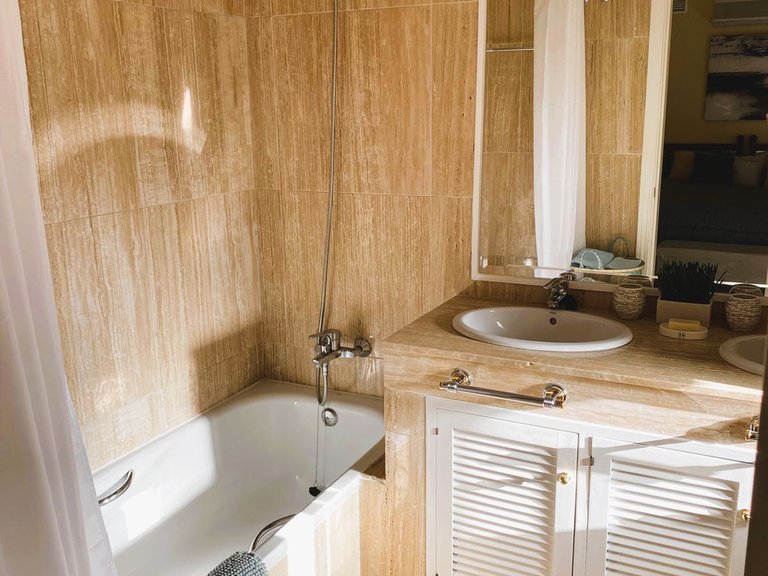 Apartment for Sale in Elviria, Malaga 40