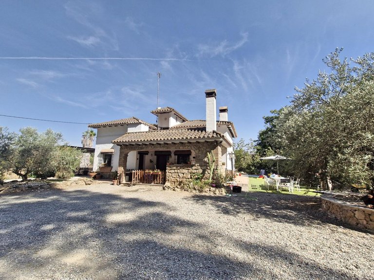 Villa for Sale in Coín, Malaga 17