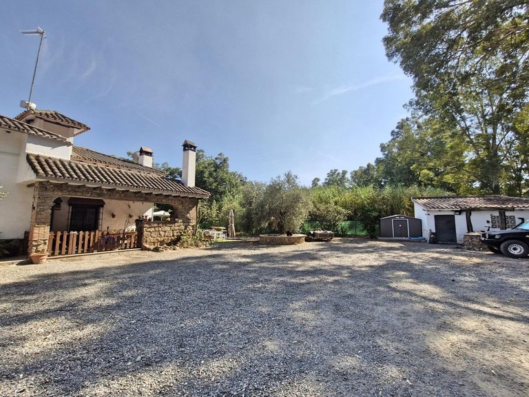 Villa for Sale in Coín, Malaga 25