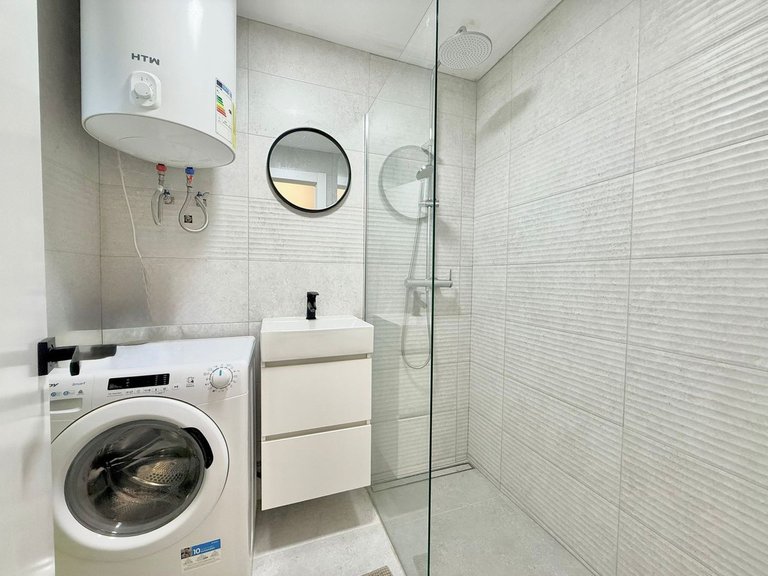 Apartment for Sale in Fuengirola, Malaga 16