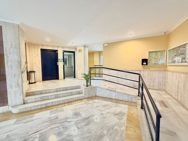Apartment for Sale in Fuengirola, Malaga 22