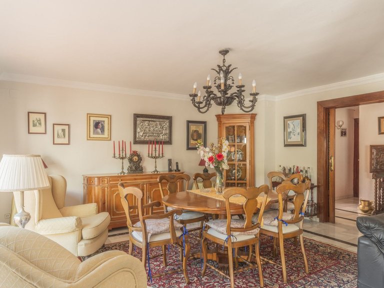 Villa for Sale in Cerrado De Calderón, Malaga 16