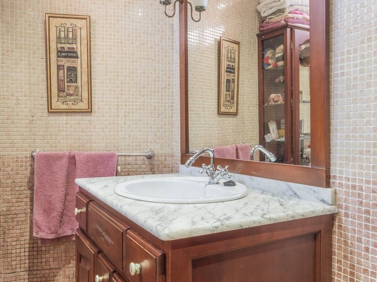 Villa for Sale in Cerrado De Calderón, Malaga 41