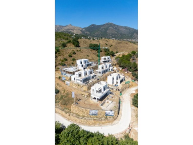 Villa for Sale in Mijas, Malaga 32
