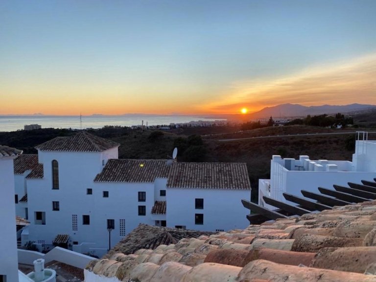 Apartment for Sale in Altos De Los Monteros, Malaga 1