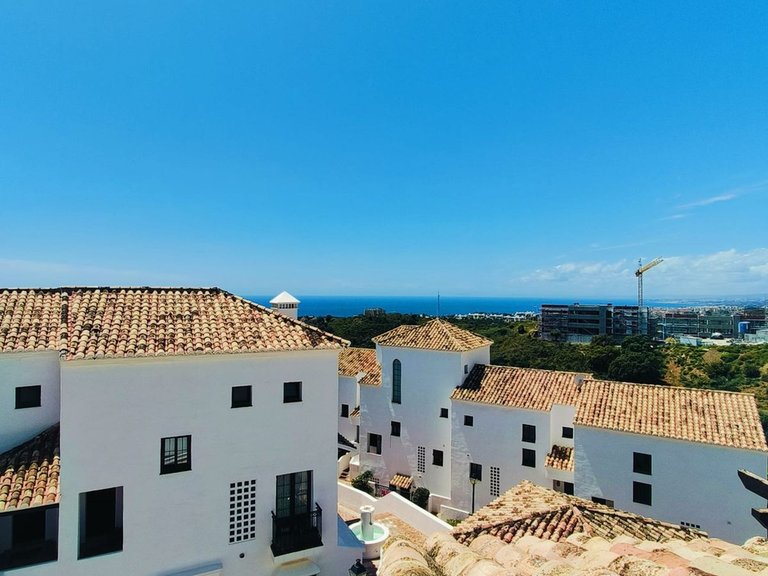 Apartment for Sale in Altos De Los Monteros, Malaga 4