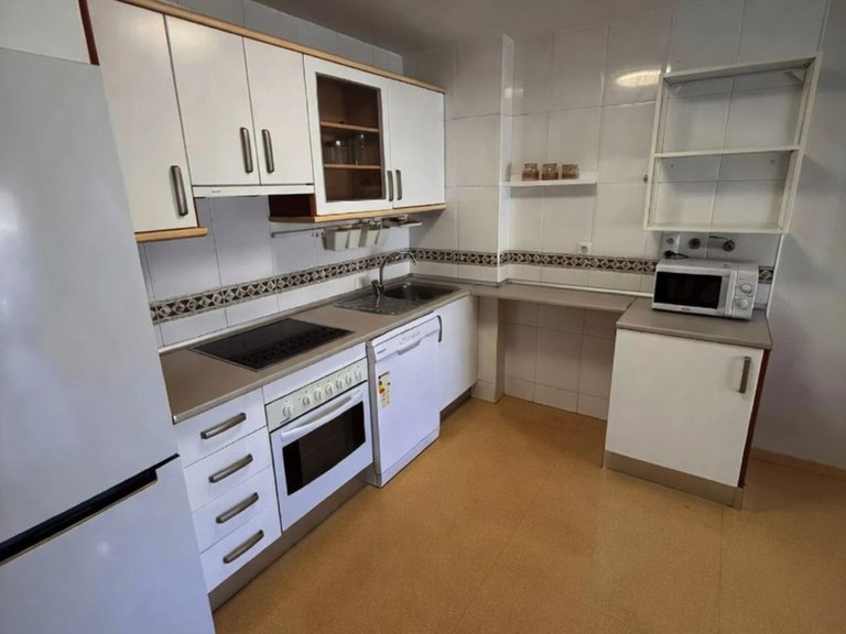 Apartment for Sale in San Luis De Sabinillas, Malaga 5