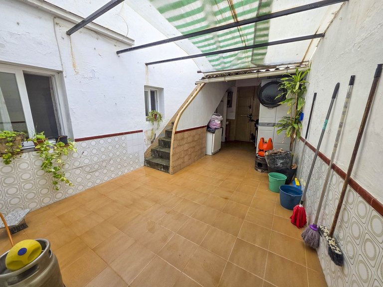 Villa for Sale in Estepona, Malaga 11