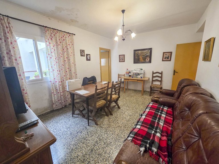 Villa for Sale in Estepona, Malaga 2
