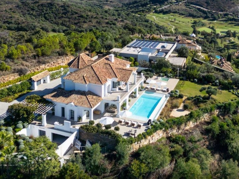 Villa for Sale in Benahavís, Malaga 6