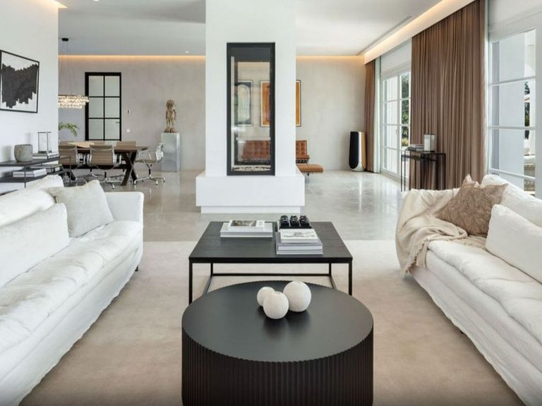 Villa for Sale in Benahavís, Malaga 7