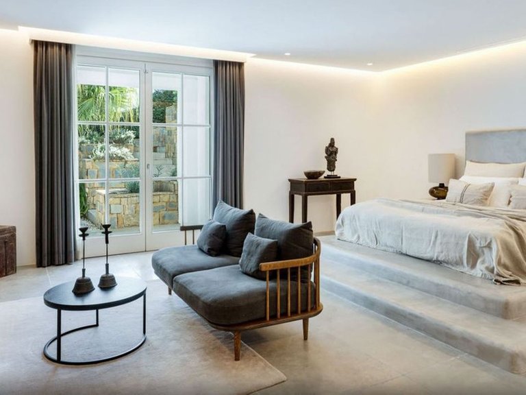 Villa for Sale in Benahavís, Malaga 9