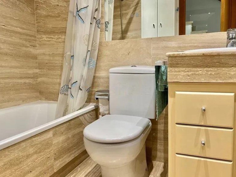 Villa for Sale in Nueva Andalucía, Malaga 12