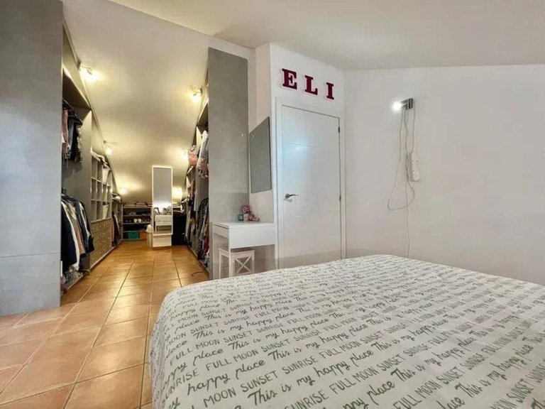 Villa for Sale in Nueva Andalucía, Malaga 15